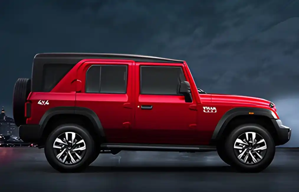 Thar ROXX car image